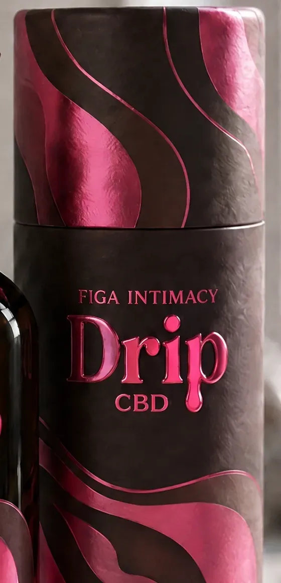 The Drip gift tube with flowing magenta foil waves